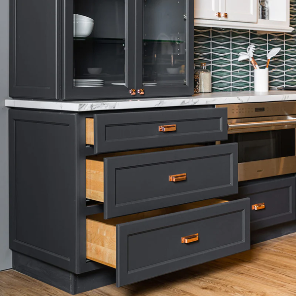 Unlock the Elegance and Functionality of Your Kitchen | Valley Cabinet ...