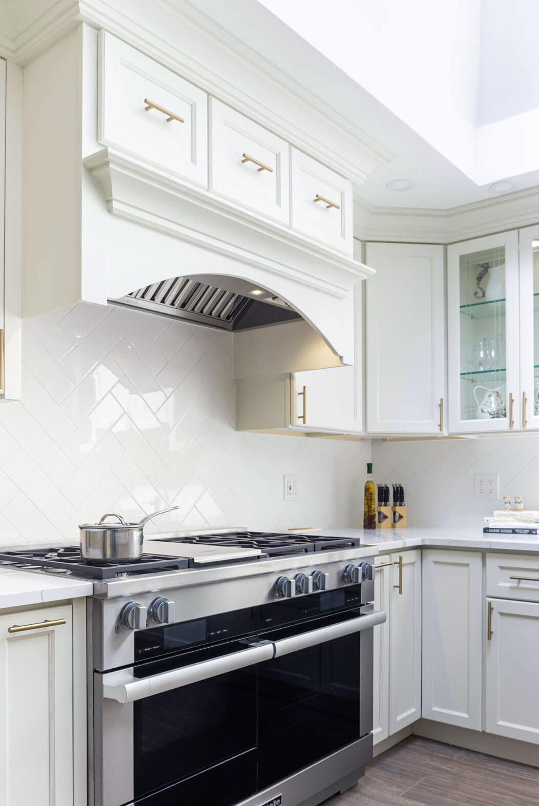 How to Choose the Right Kitchen Cabinets for Your Home in 2026